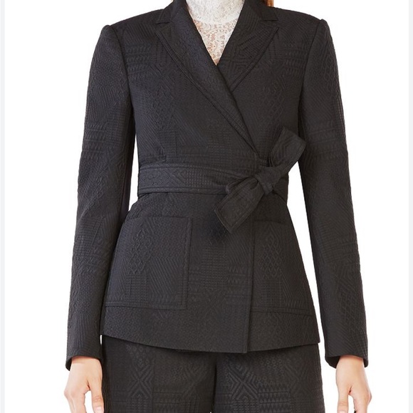 BCBG MaxArzia Conner Black Tie Wrap Textured Blazer - Picture 1 of 6